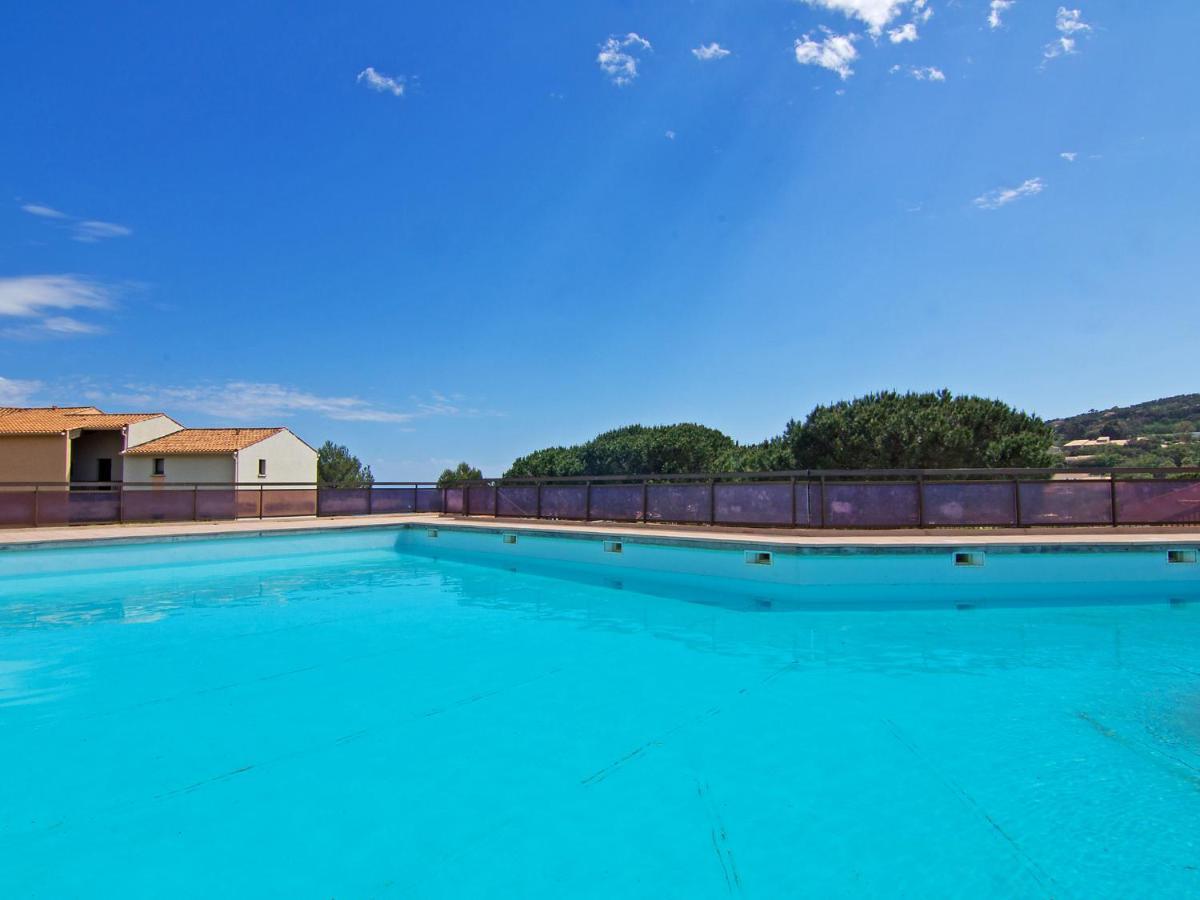 Apartment Le Domaine De La Gaillarde-16 By Interhome 레지상브르 외부 사진